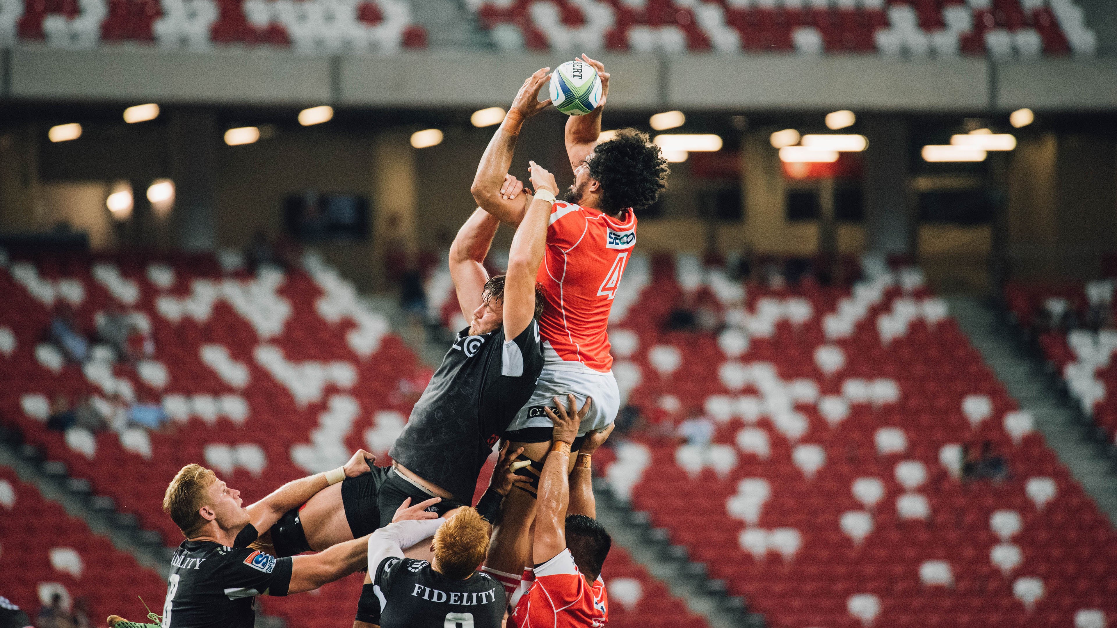 爱游戏电竞-史上最惊险逆转：逆境中的逆风翻盘，世界上最传奇的逆转